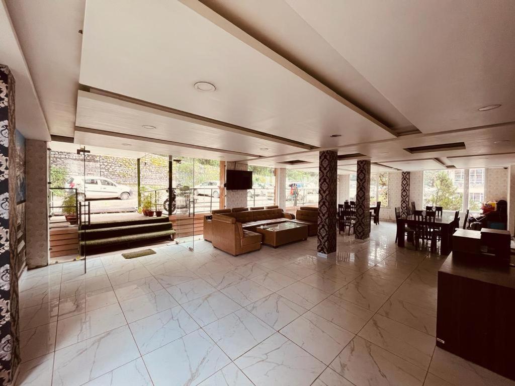 Hotel Royal Residency Manali  Bagian luar foto