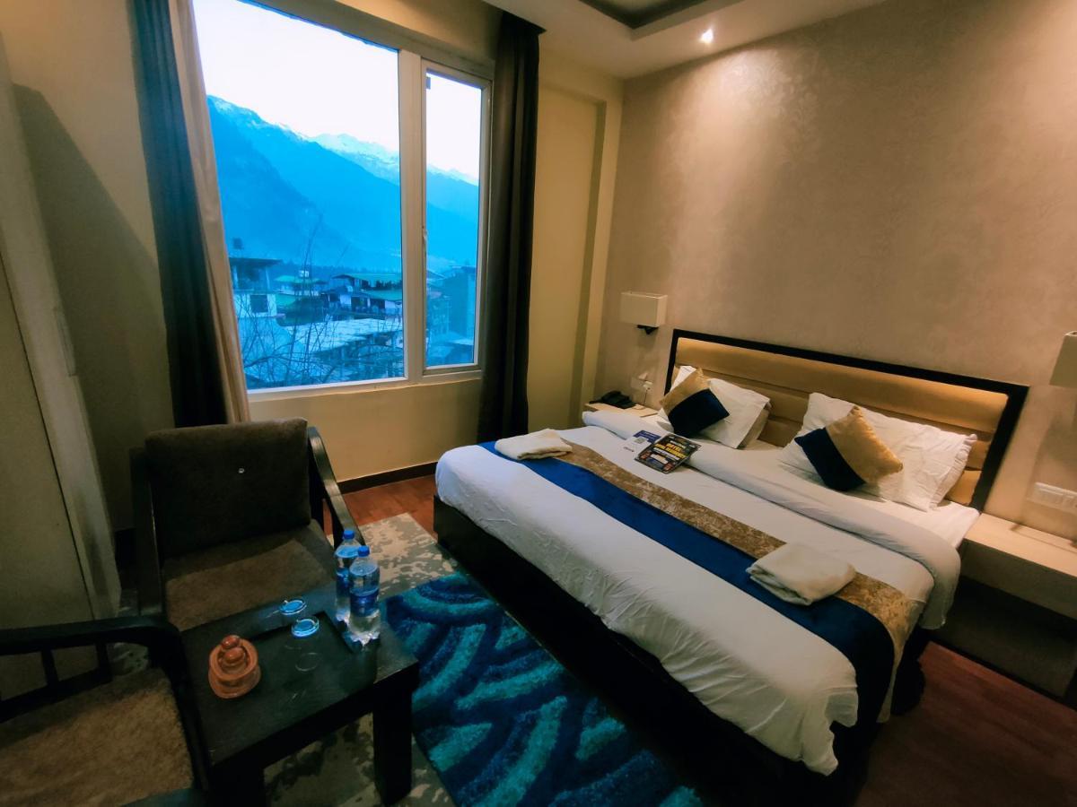 Hotel Royal Residency Manali  Bagian luar foto
