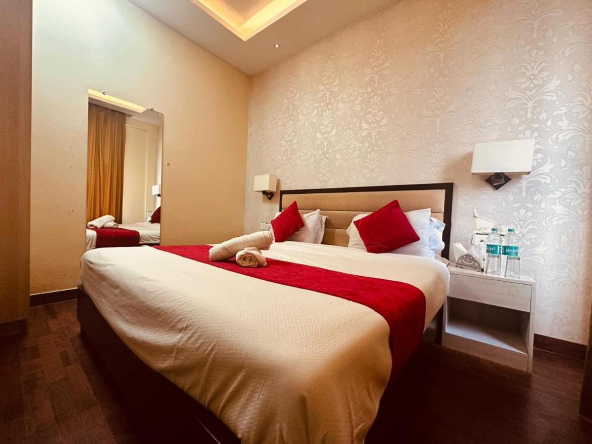 Hotel Royal Residency Manali  Bagian luar foto