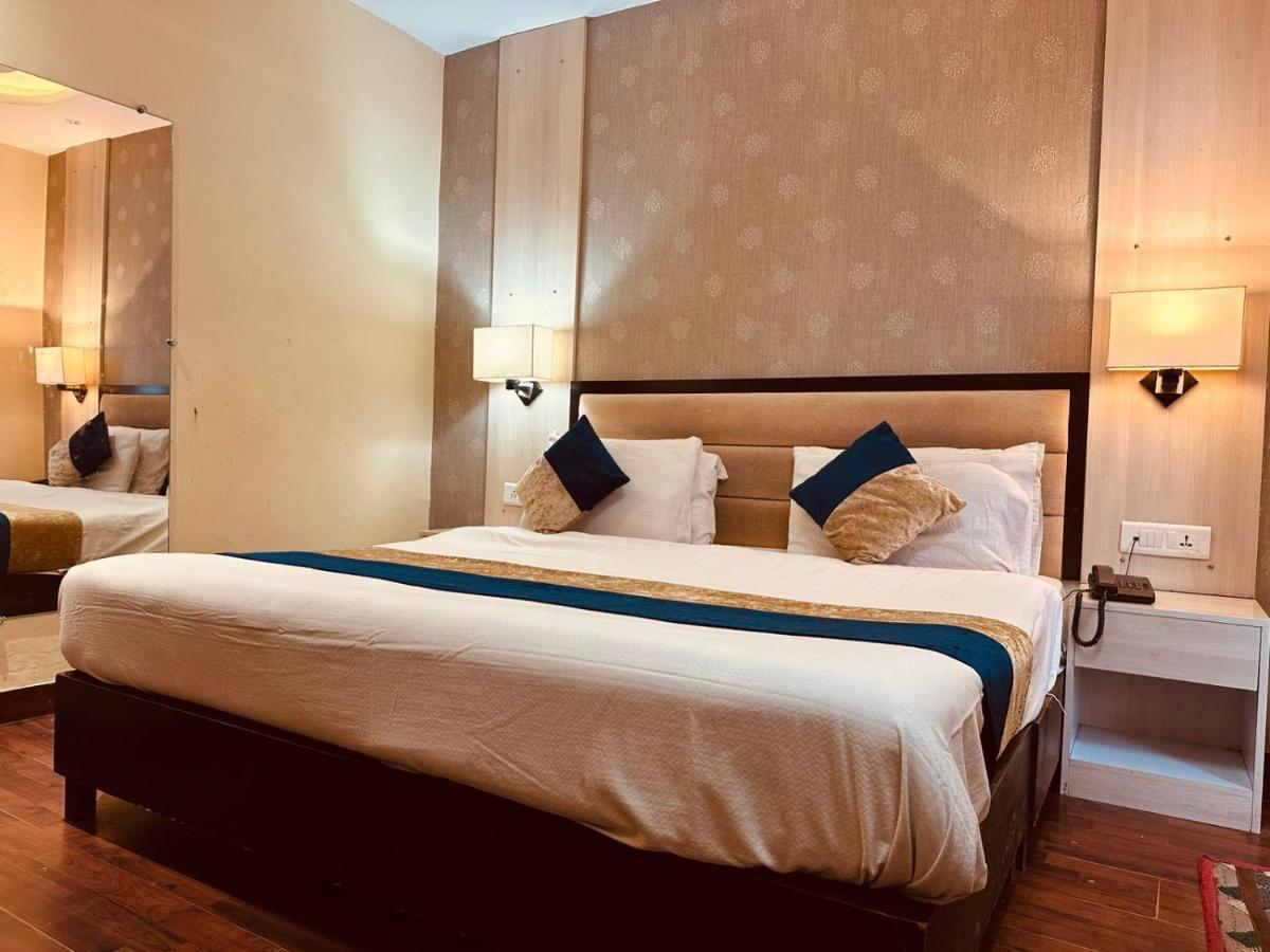 Hotel Royal Residency Manali  Bagian luar foto
