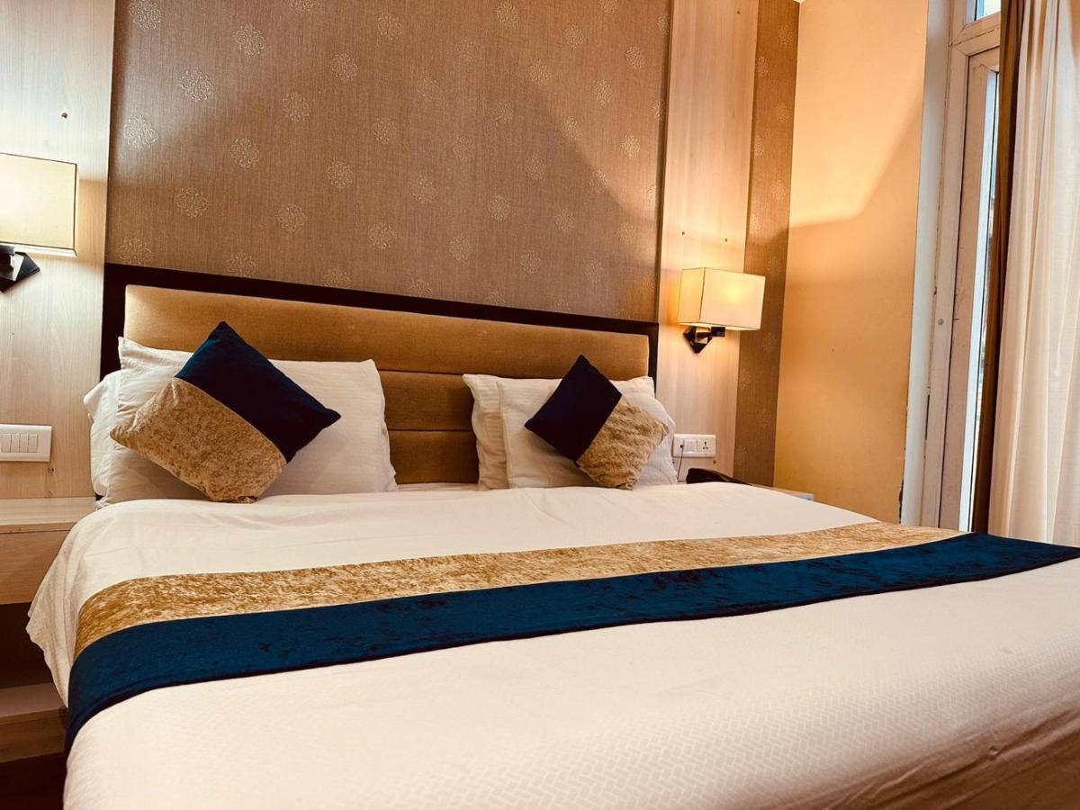 Hotel Royal Residency Manali  Bagian luar foto