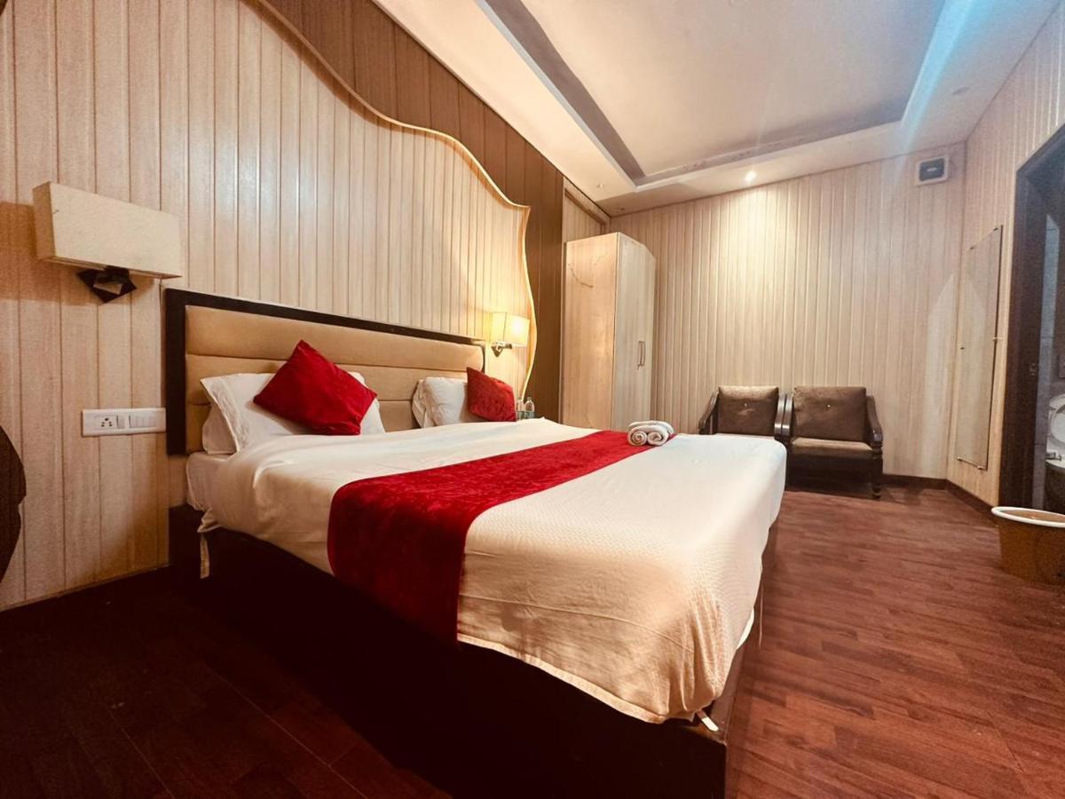 Hotel Royal Residency Manali  Bagian luar foto